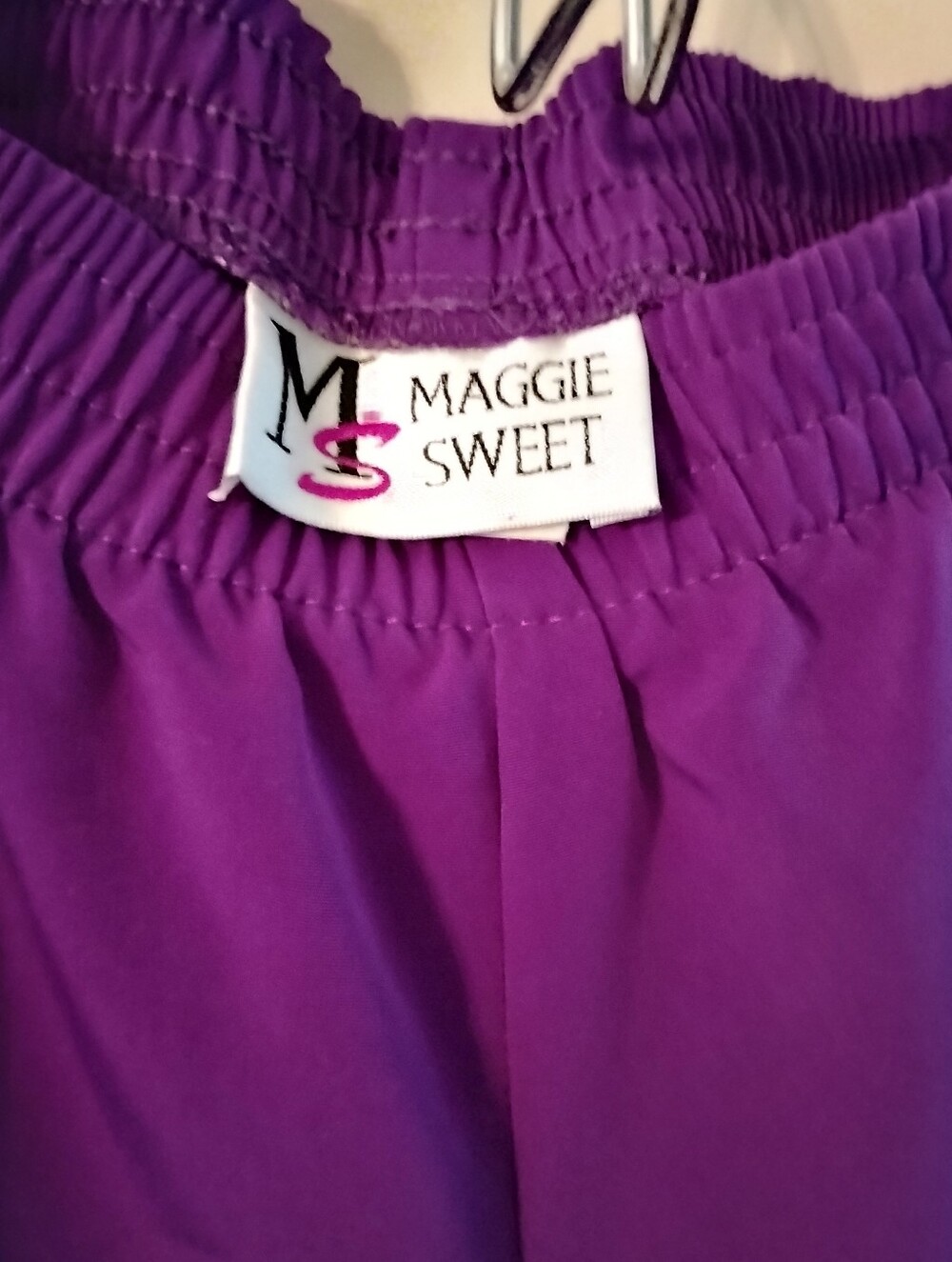 Maggie Sweet Pants, Purple, Women's Size Petite Medium, Polyester, Pre-owned - Picture 4 of 5